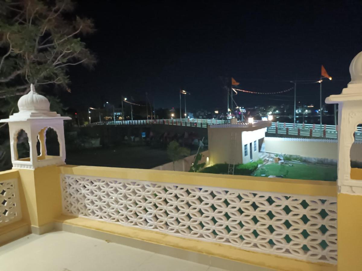 فندق L S Haveli بوشكار المظهر الخارجي الصورة